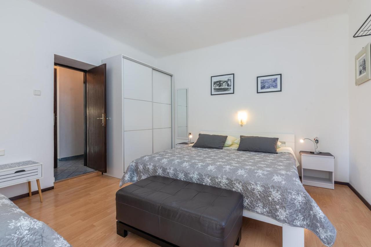 Apartment Luiza With Terrace Baška Εξωτερικό φωτογραφία