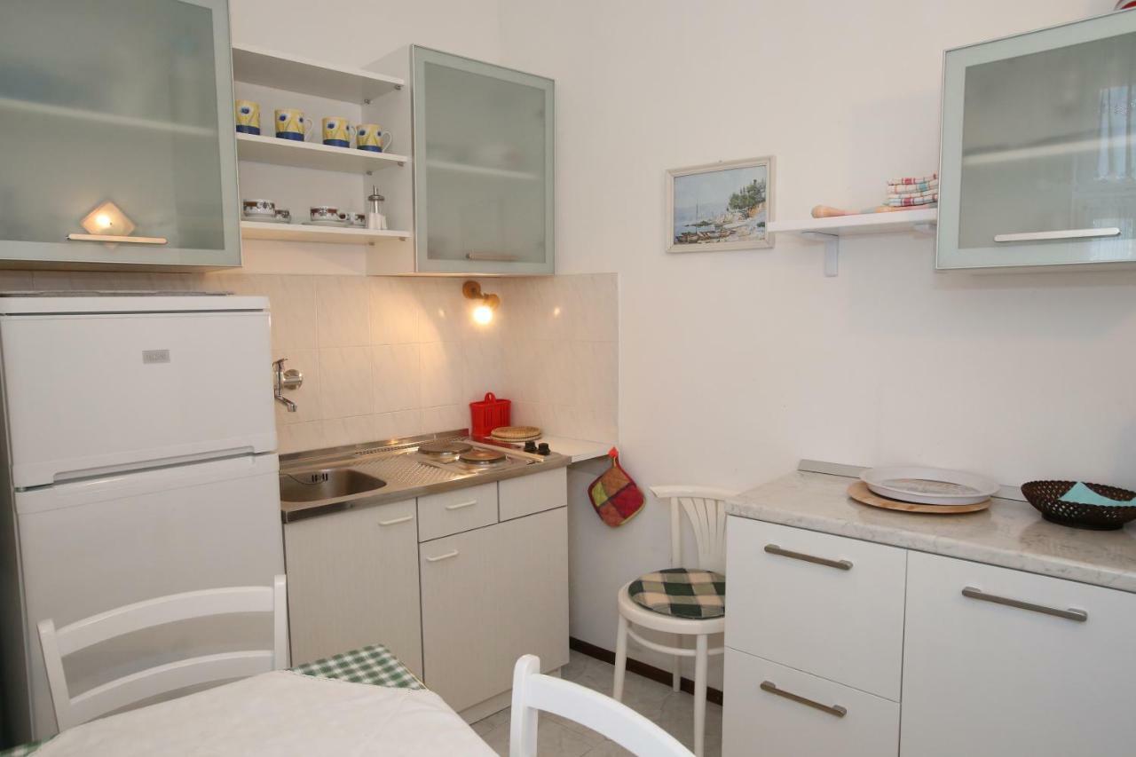 Apartment Luiza With Terrace Baška Εξωτερικό φωτογραφία